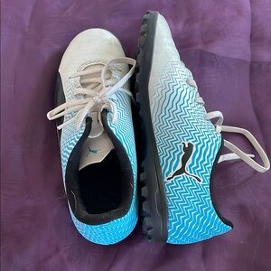 Puma Kids Shoes - Blue and White